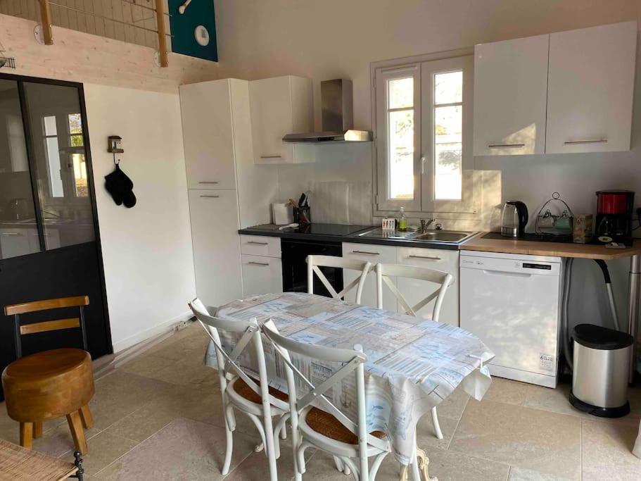 La Cabane De Lily - T2 Classe 3 Etoiles Rochefort (Charente-Maritime) Exterior foto